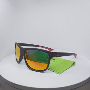 QUIKSILVER CRUSADER 3104 KYHO