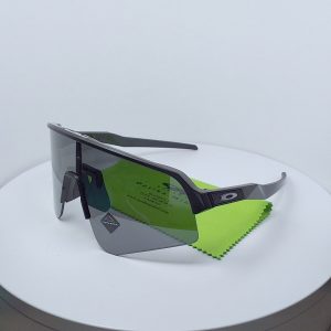OAKLEY 9465 03
