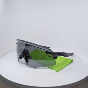 OAKLEY 9471 03