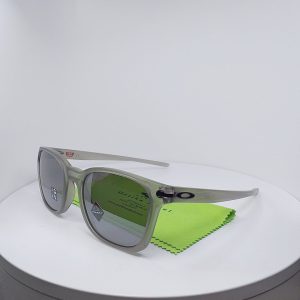 OAKLEY 9018 09 55*20